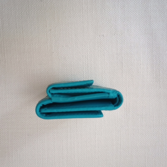 Coach Stunning Aqua Blue Leather & Canvas Compact Wallet - Picture 10 of 11